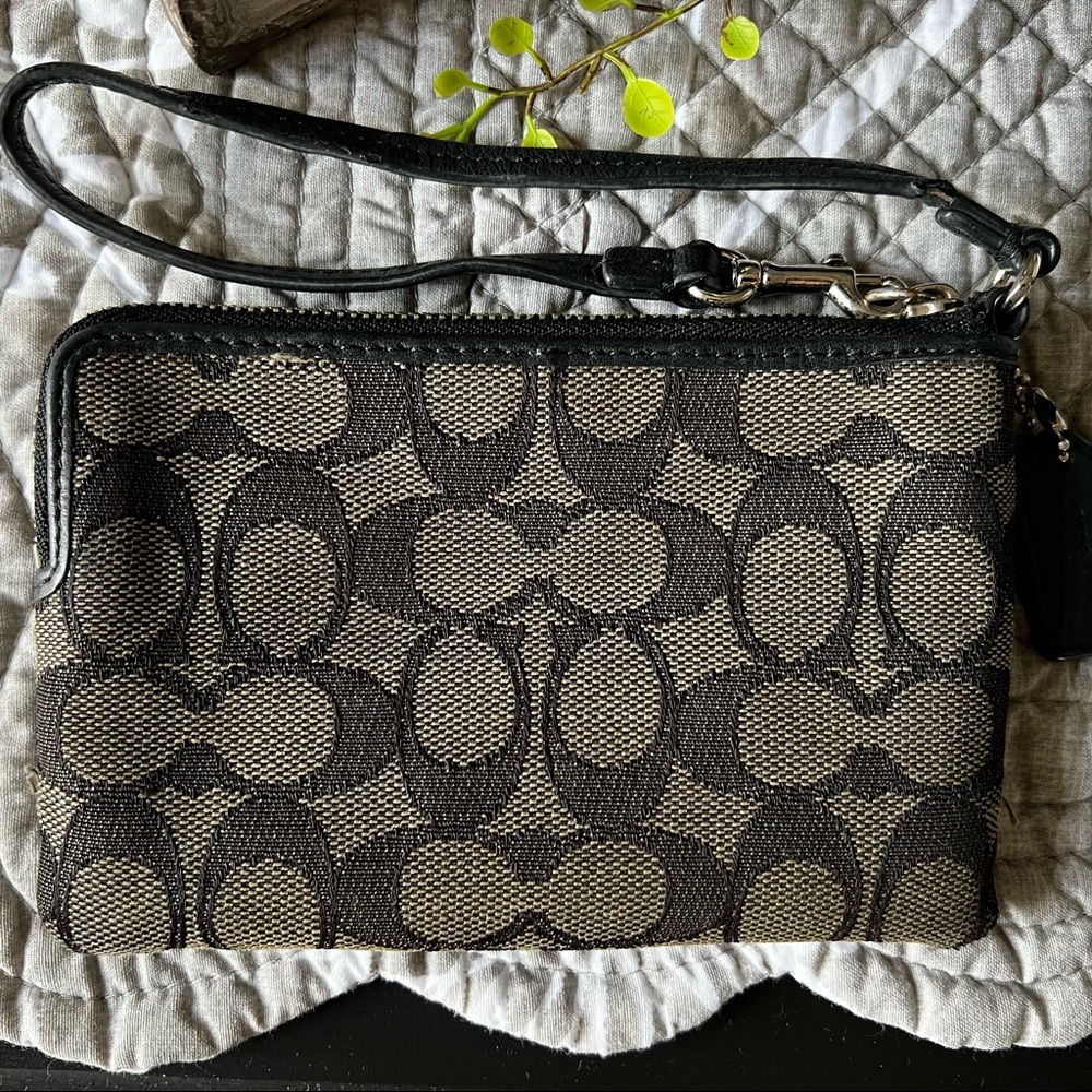 Coach Wristlet - Picture 2 of 3
